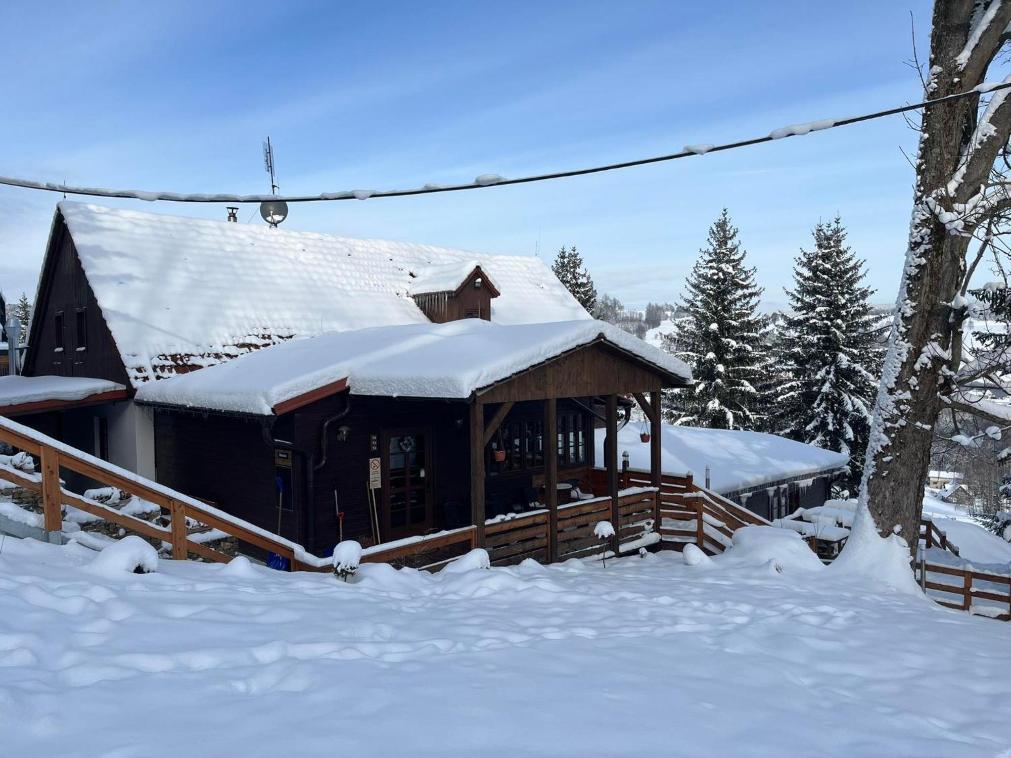 Penzion Harry Na Sjezdovce Krkonose Vysoké nad Jizerou Εξωτερικό φωτογραφία